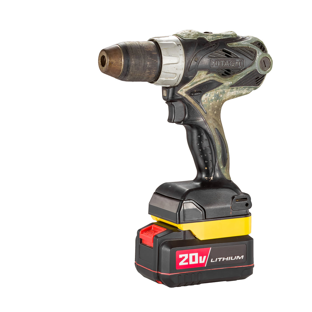 Bauer 20V to Hikoki 18V battery adapter - cordless drill installed on the adapter, seated on a battery pack