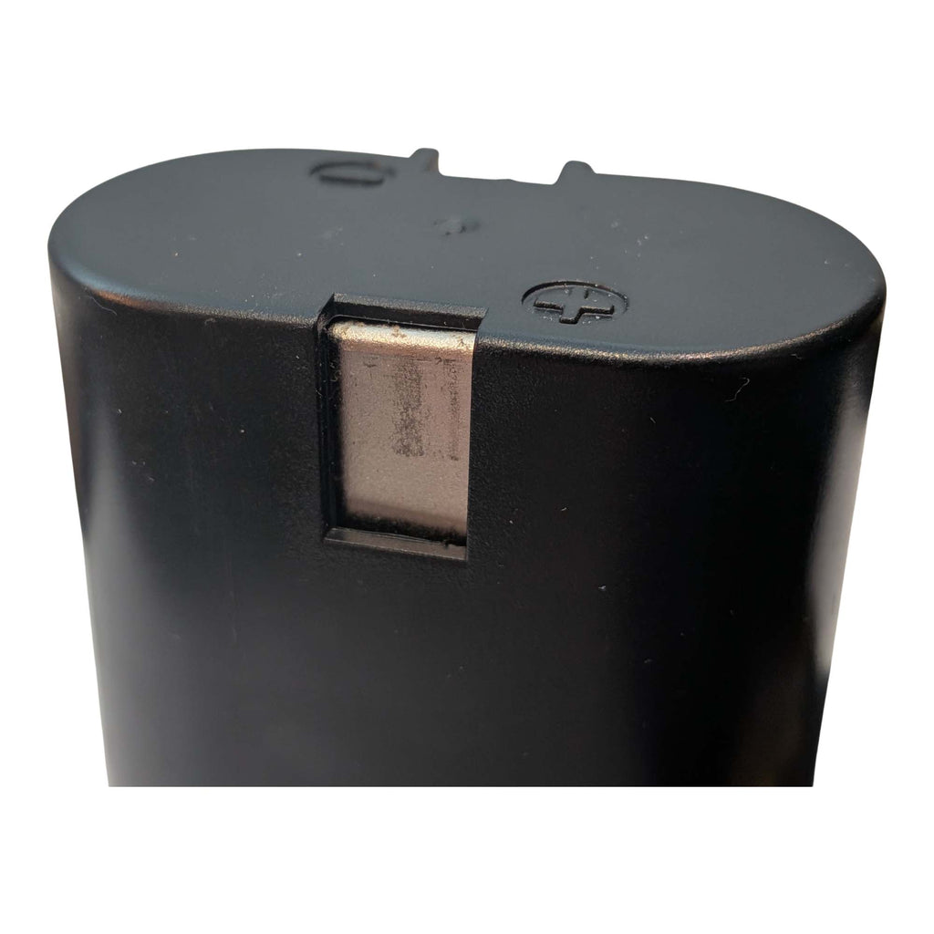 Milwaukee 18V to Makita 18V (Ni-Cd) Battery Adapter