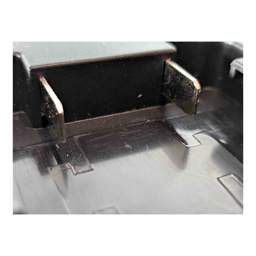 Milwaukee 18V to Makita 18V Battery Adapter