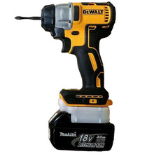 Load image into Gallery viewer, Makita 18V to DeWalt 20V Battery Adapter (Polypropylene)
